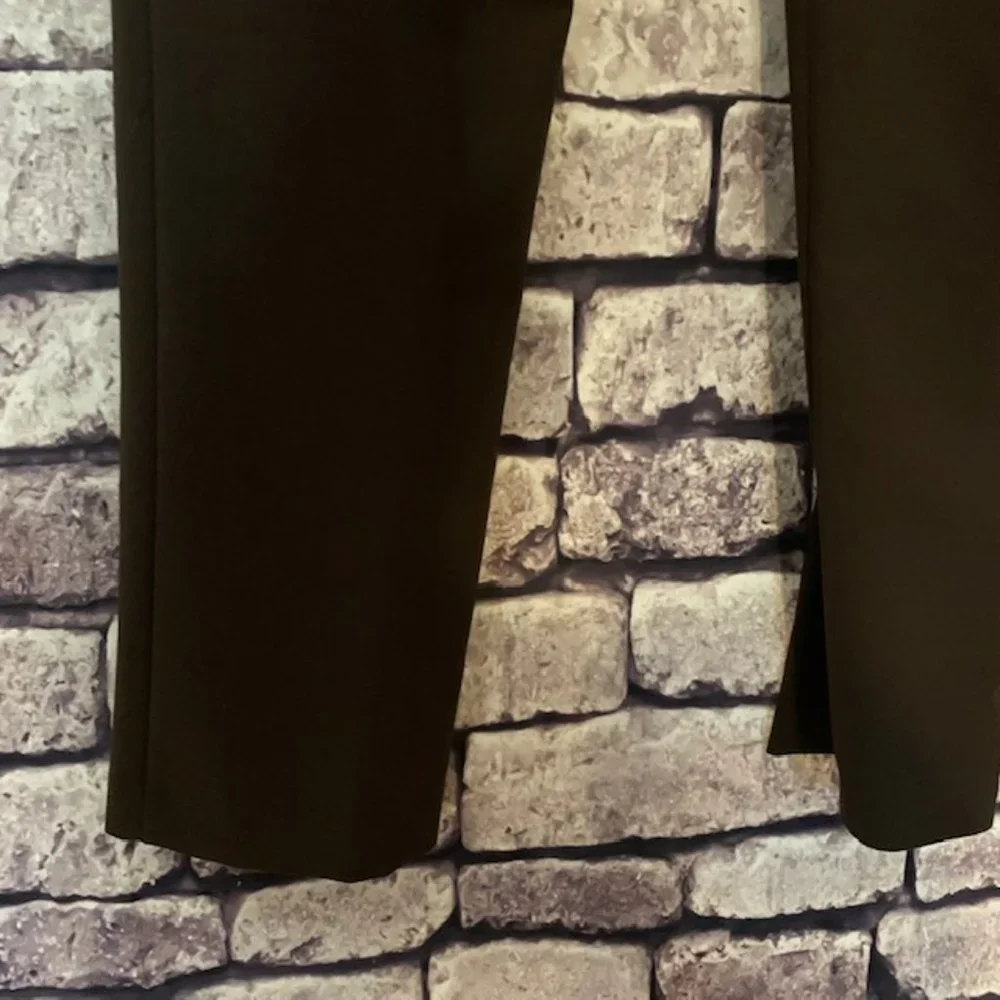 Chico's So Slimming Brown Pants Size S/6 Short - Picture 8 of 9